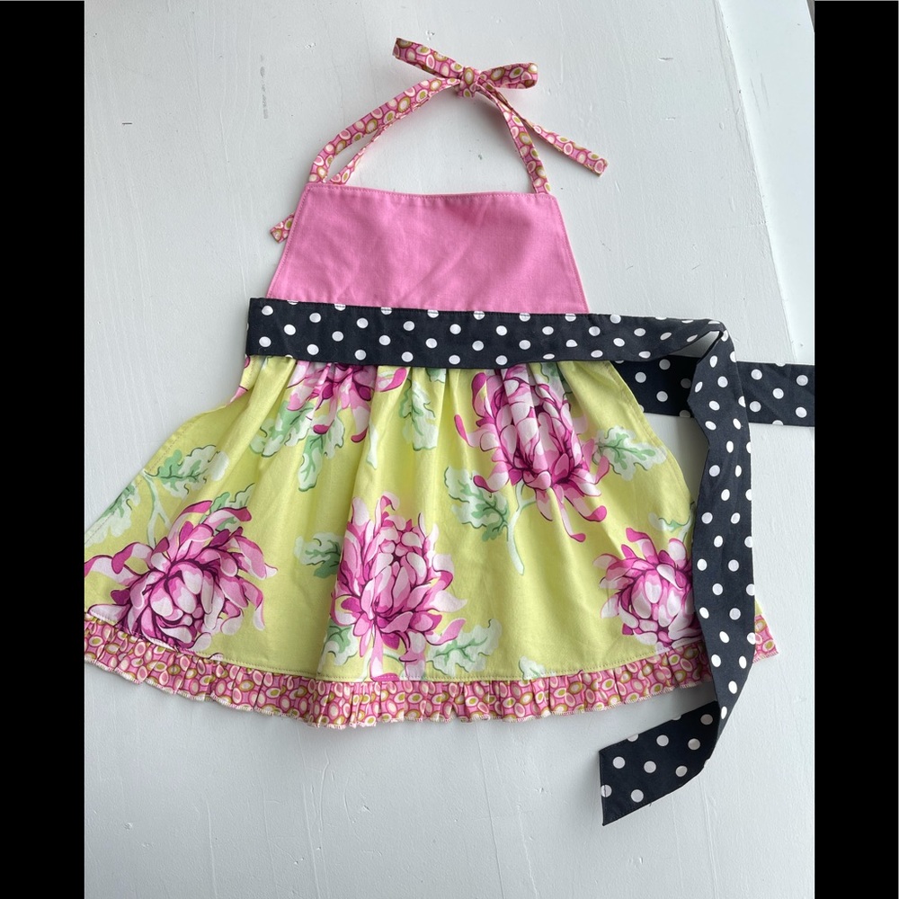 Custom Boutique NZbug Among The Flowers Apron top